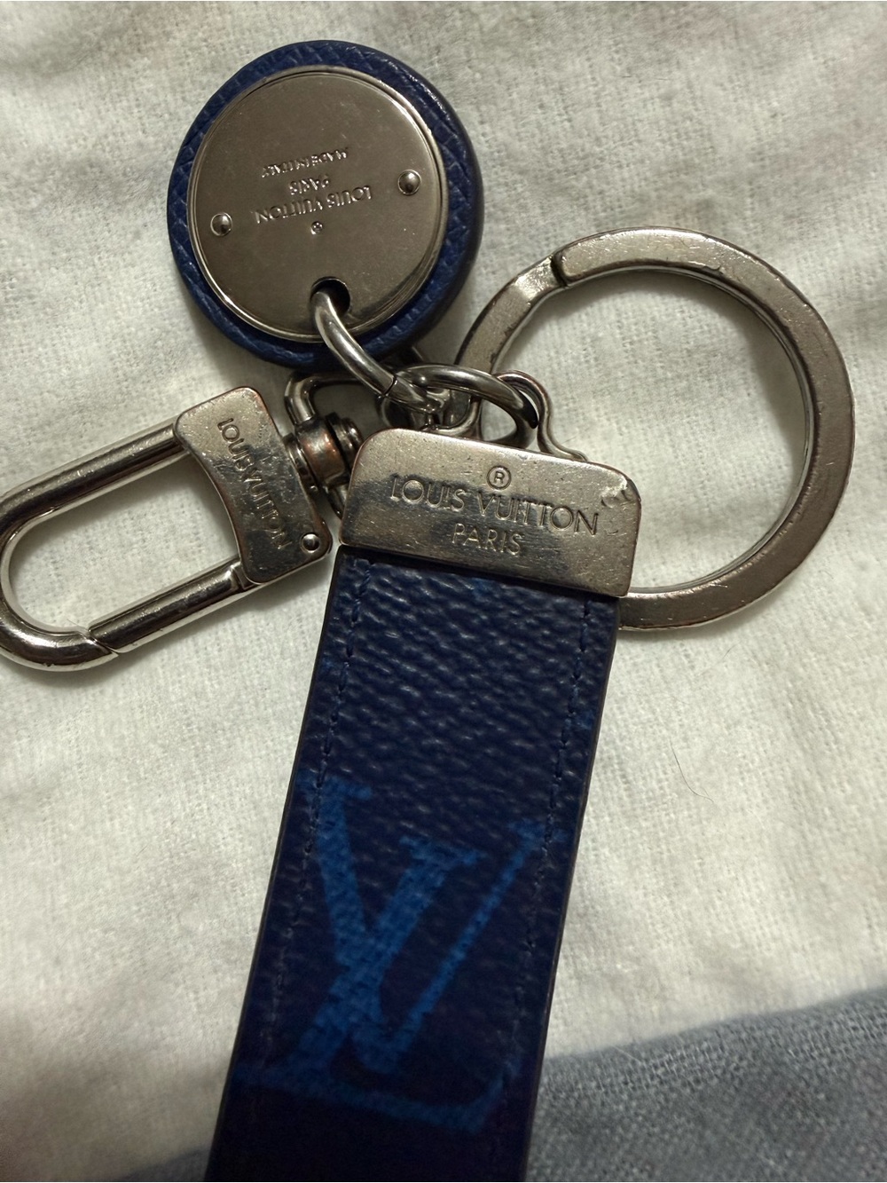 EUC Louis Vuitton Blue and Silver Key Holder Keyring - Picture 10 of 14